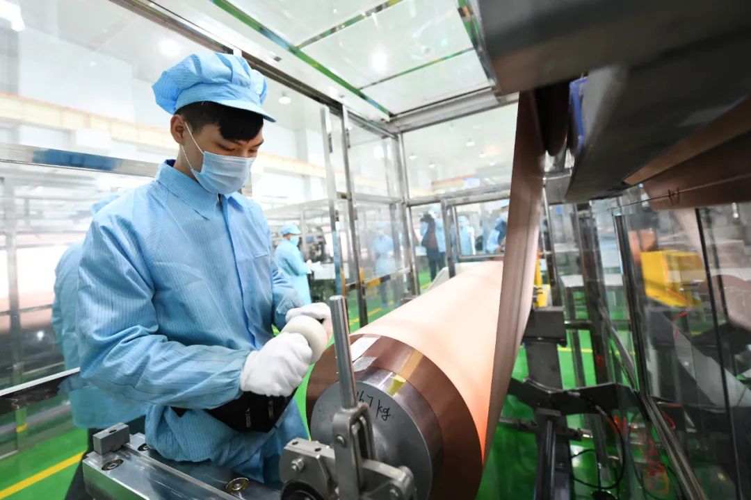 德福科技上市 锂离子电池行业的资本新篇章